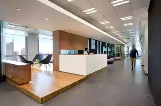 西江大廈南寧IT行業(yè)辦公室裝修案例賞析