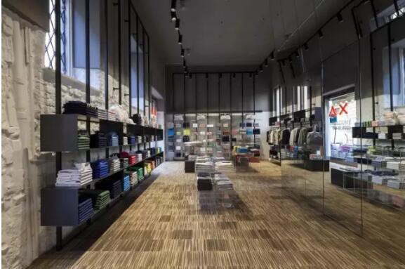 家居范南寧服裝店裝修案例賞析-推薦燦源裝飾官網(wǎng)0771-5858116