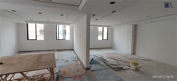 南寧辦公室裝修施工現(xiàn)場 南寧辦公室裝修施工現(xiàn)場